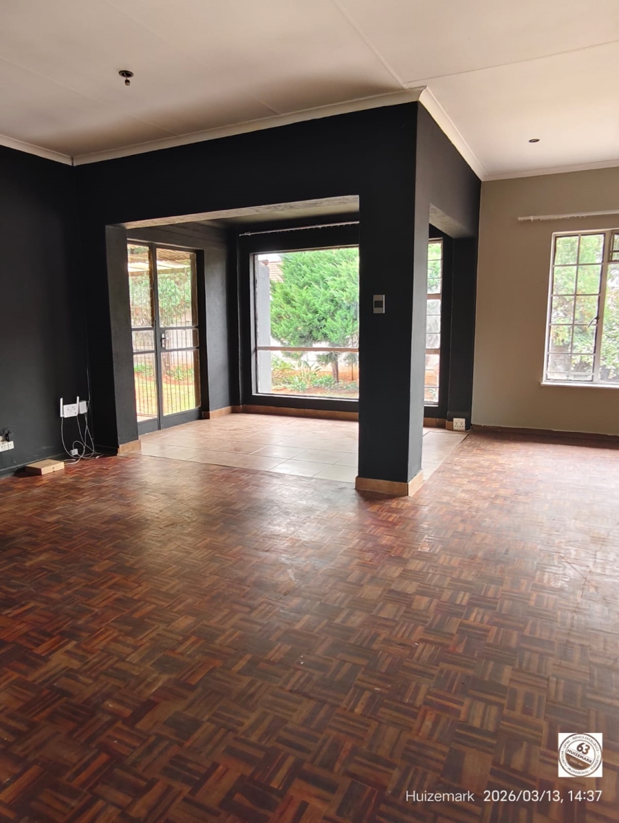 To Let 3 Bedroom Property for Rent in Roodia Free State